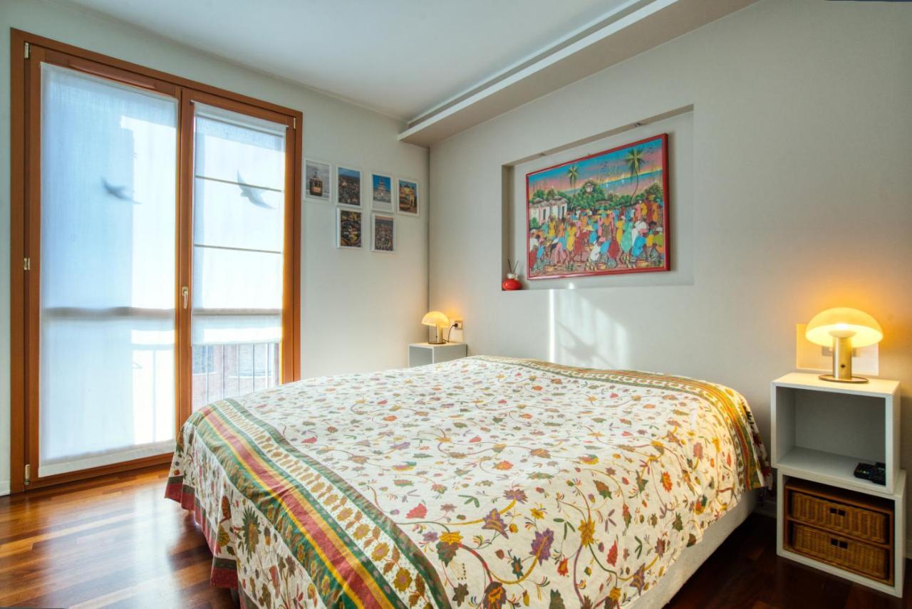 Caseospitali - Casa Di Bibi, Colorato Ed Elegante Bilocale Vicino Al Naviglio Martesana Per 4 Vimodrone Exterior photo