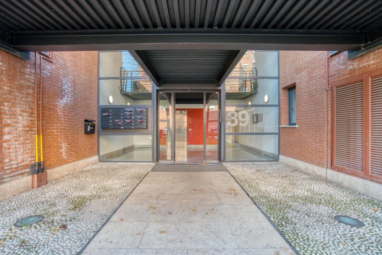 Caseospitali - Casa Di Bibi, Colorato Ed Elegante Bilocale Vicino Al Naviglio Martesana Per 4 Vimodrone Exterior photo